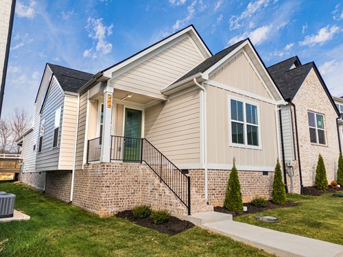 244 Franklin St, Pleasant View, TN, 37146-2203 | Card Image