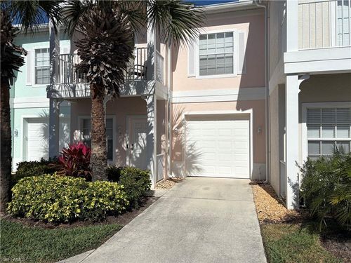 apt-2-3269 Amanda Ln, NAPLES, FL, 34109-3910 | Card Image