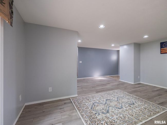 106 N 5 Th St, House other with 3 bedrooms, 2 bathrooms and null parking in Dunlap IL | Image 29
