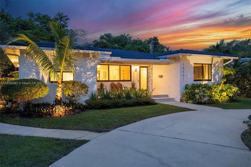 10551 Ne 3rd Ave, Miami Shores, FL, 33138-2007 | Card Image