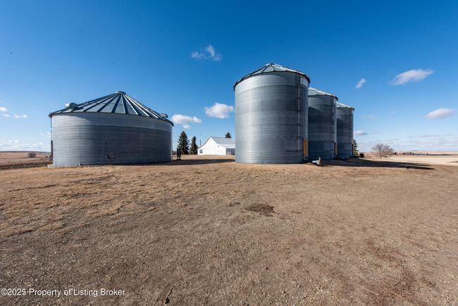 8240 77th Ave SW - New Leipzig-63 | Image 59