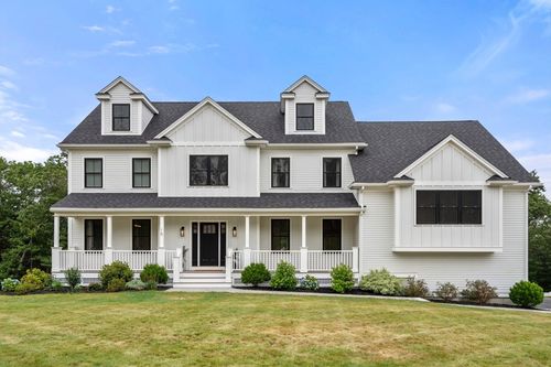 15 Couture Way, Middleton, MA, 01949-2523 | Card Image