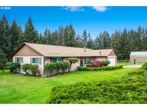 26100 S Morgan Rd, Estacada, OR, 97023 | Card Image