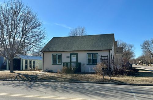 217 N Blue Mound Ave, Luverne, MN, 56156-1636 | Card Image