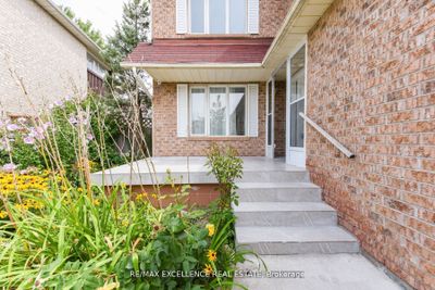 61 Drinkwater Rd, House other with 3 bedrooms, 3 bathrooms and 6 parking in Brampton ON | Image 3