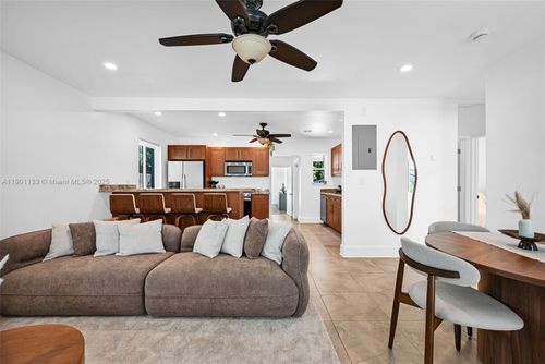 1328 N Andrews Ave, Fort Lauderdale, FL, 33311-6064 | Card Image