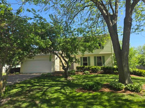 705 Poplar Way, VERONA, WI, 53593 | Card Image