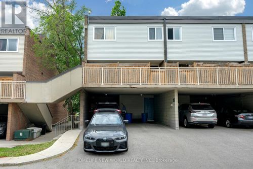 38 Springfair Avenue, Aurora (Aurora Village), ON, L4G3M2 | Card Image