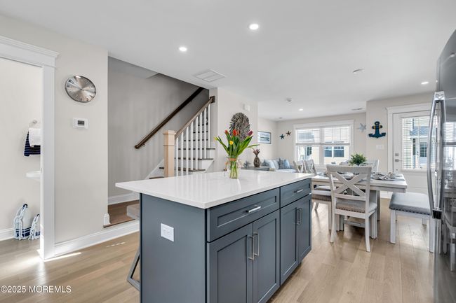 6 Shell Rd, Condo with 2 bedrooms, 3 bathrooms and 2 parking in Mantoloking NJ | Image 9