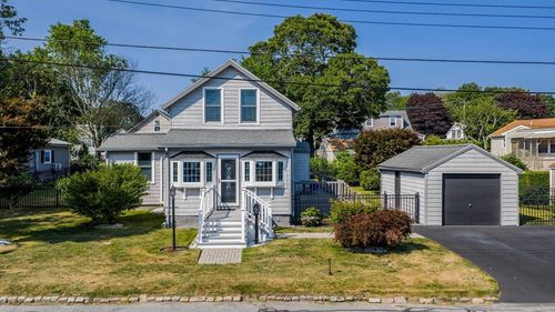 37 Grove St, Fairhaven, MA, 02719-1845 | Card Image