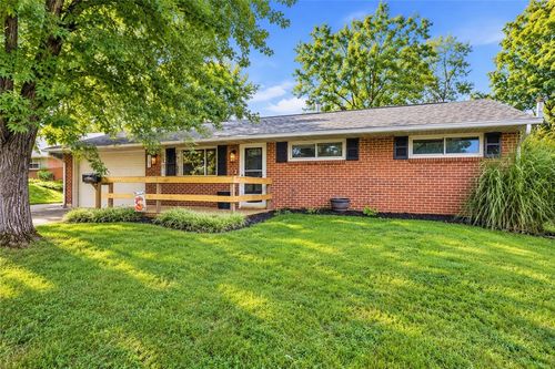 4982 Tewkesbury Dr, Huber Heights, OH, 45424-3751 | Card Image