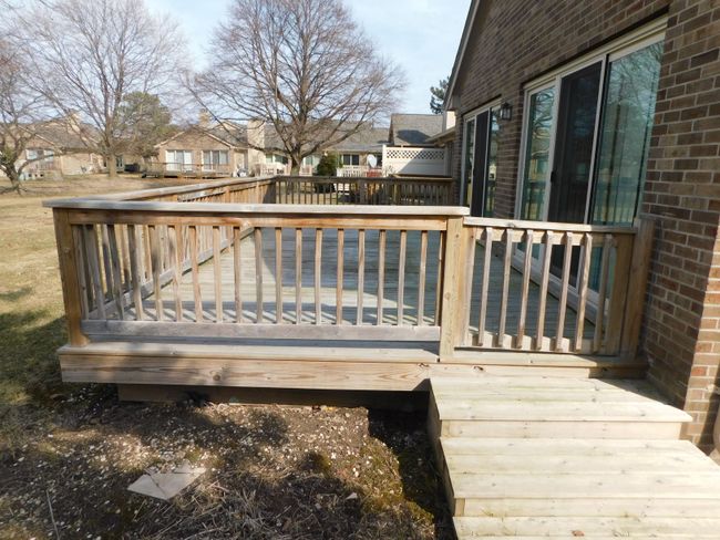 16567 Sarjay Dr, Condo with 2 bedrooms, 3 bathrooms and null parking in Clinton Twp MI | Image 8