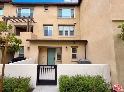62-285 Vista Dr, La Habra, CA, 90631-5684 | Card Image