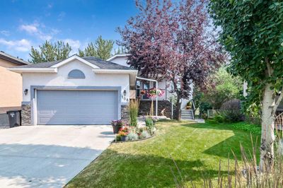 108 Lineham Acres Grove Nw, House detached with 3 bedrooms, 2 bathrooms and 4 parking in High River AB | Image 2