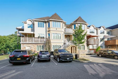 unit-302-5 Rose Garden Way, Monsey, NY, 10952-7630 | Card Image