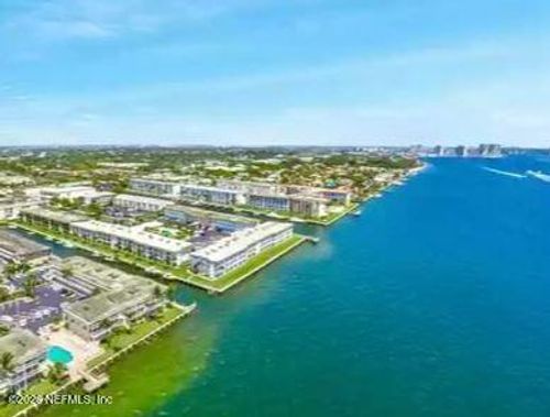 313-100 Doolen Ct, North Palm Beach, FL, 33408-5682 | Card Image