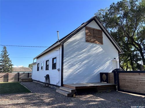 780 Railway Ave, Elbow, SK, S0H1J0 | Card Image