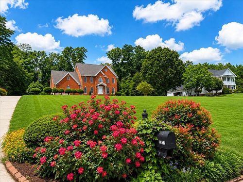 2832 Kensington St, Athens, TN, 37303-5021 | Card Image