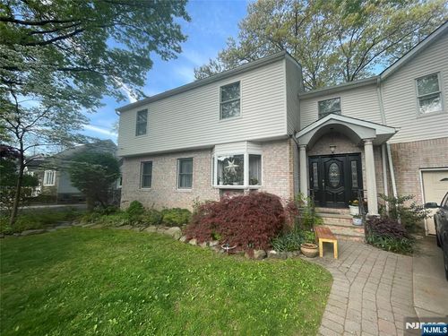 116 Walsh Dr, Dumont, NJ, 07628-2630 | Card Image