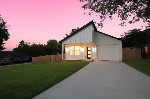 5824 Plum Dale Rd, Dallas, TX, 75241-2937 | Card Image