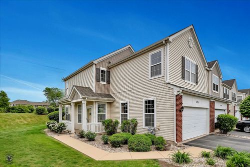 15255 Kenmare Cir, Manhattan, IL, 60442-1441 | Card Image