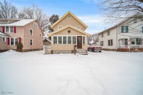 4303 Birchwood Ave, Ashtabula, OH, 44004-6065 | Card Image