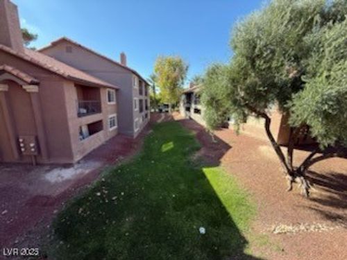 2148-2750 S Durango Dr, Las Vegas, NV, 89117-2636 | Card Image