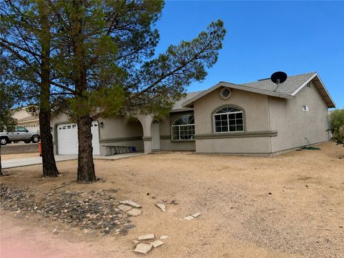 6934 E Manzanita Dr, Kingman, AZ, 86401-8176 | Card Image