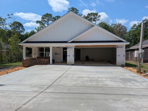 78122 Hilo Way, Diamondhead, MS, 39525-3722 | Card Image