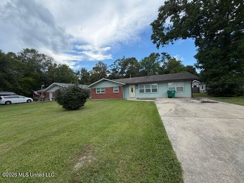 420 Champlin St, Gulfport, MS, 39507-4209 | Card Image