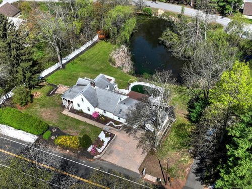 115 W Avon Rd, Unionville, CT, 06085-1163 | Card Image