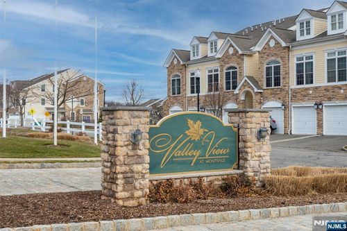6 Forshee Cir, Montvale, NJ, 07645-1781 | Card Image