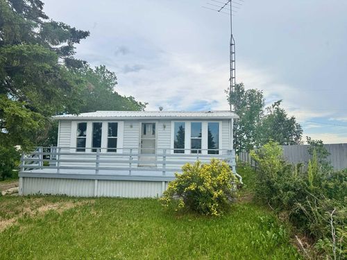 140 First Street, Edberg, AB, T0B1J0 | Card Image