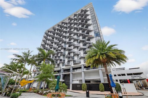 apt-1004-5252 Nw 85th Ave, Doral, FL, 33166-5332 | Card Image