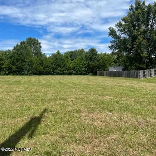 208 Luke St, Edenton, NC, 27932-9614 | Card Image