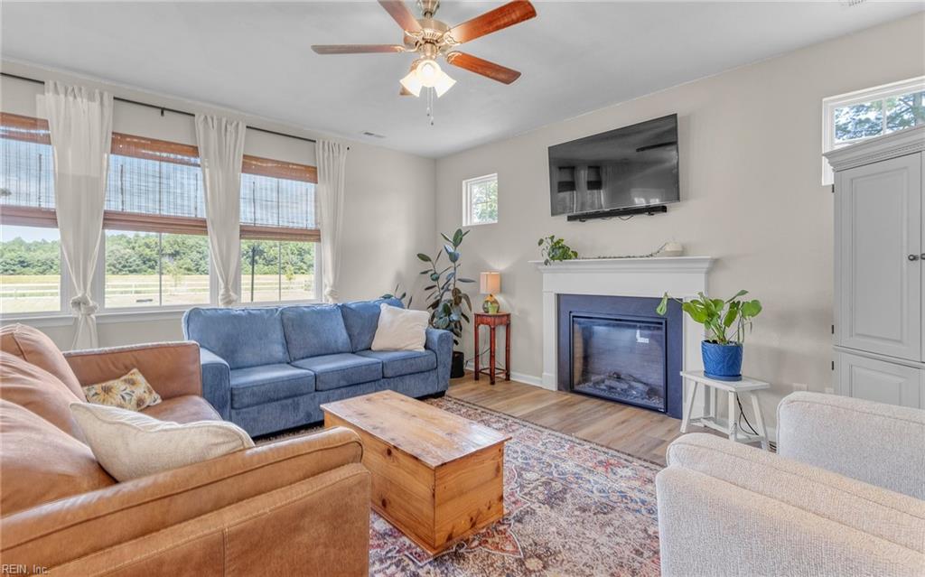 1656 Head Of River Road, For Sale in Chesapeake Zoocasa