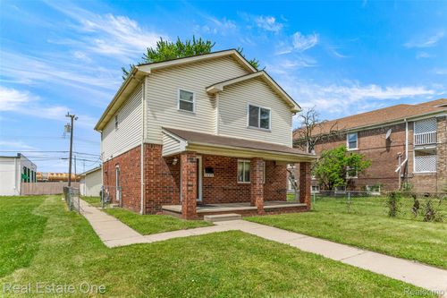 1625 Ferney St, Dearborn, MI, 48120-1601 | Card Image