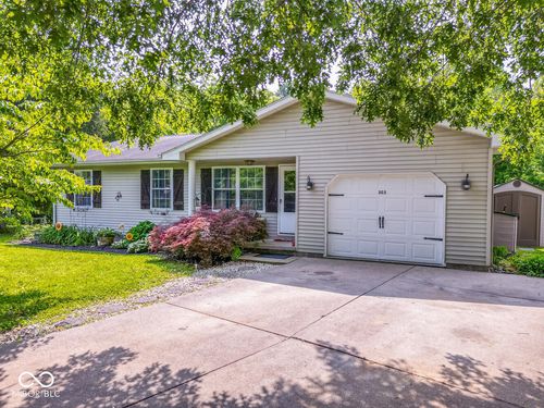 303 W Blackfoot Dr, Ellettsville, IN, 47429-1967 | Card Image