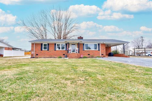 402 N Cherry St, Cherryville, NC, 28021-2606 | Card Image