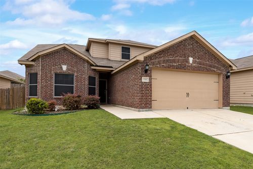 1314 James St, Howe, TX, 75459-2930 | Card Image