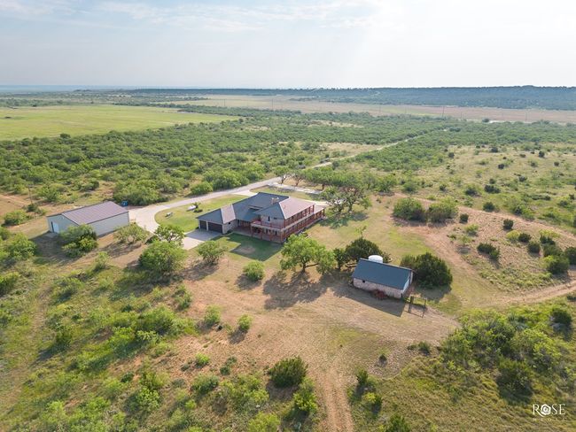 10171 S Hwy 277, House other with 4 bedrooms, 4 bathrooms and 3 parking in Bronte TX | Image 50
