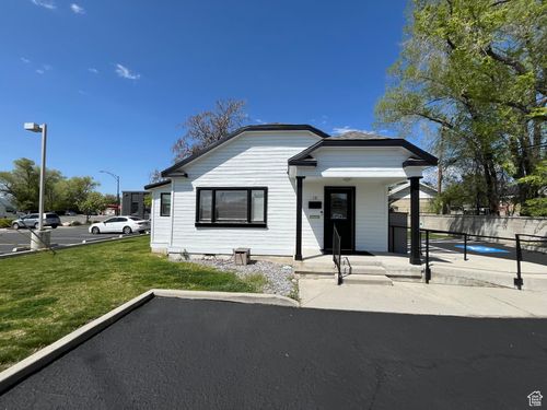 15 E 8800 S, Sandy, UT, 84070-2145 | Card Image