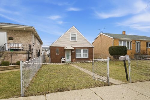 4744 S Lorel Ave, Chicago, IL, 60638-1819 | Card Image