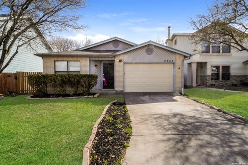 6850 Misty Field Dr, Converse, TX, 78109-3412 | Card Image