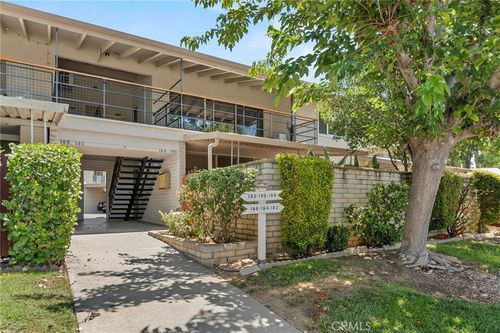 186 N Center Pl, Redlands, CA, 92373-8106 | Card Image