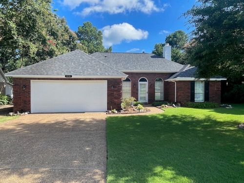 9110 Valkrie Ln, Lakeland, TN, 38002-9228 | Card Image
