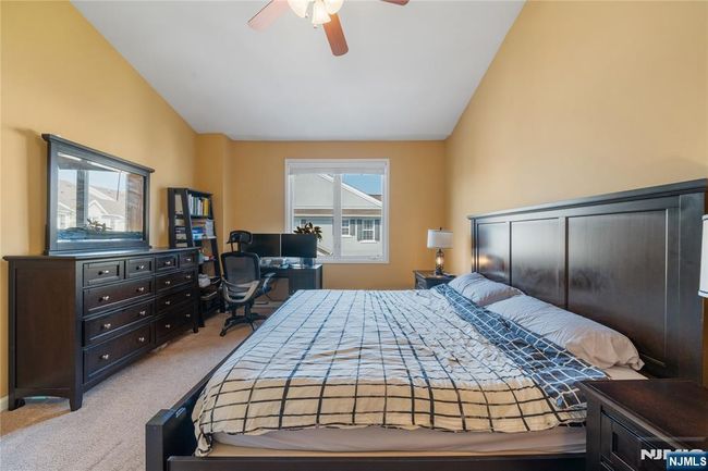 34 George Russell Way, Condo with 2 bedrooms, 3 bathrooms and null parking in Clifton NJ | Image 19