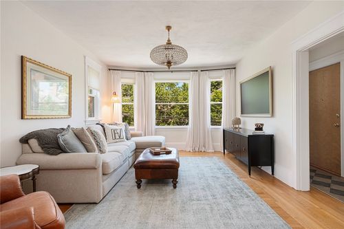 4-127 Irving Ave, Providence, RI, 02906-4544 | Card Image