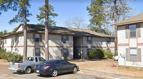 605 Hospital Dr, Oakdale, LA, 71463-3097 | Card Image