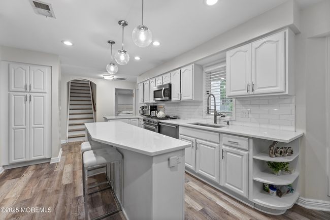21 Homestead Cir, House other with 5 bedrooms, 4 bathrooms and null parking in Marlboro NJ | Image 21